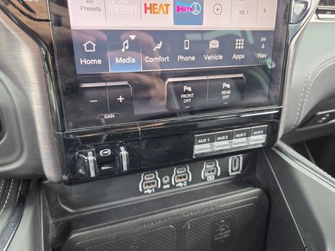 Used 2025 RAM 1500 RHO w/ RHO Level 1 Equipment Group AWD/4WD image 24