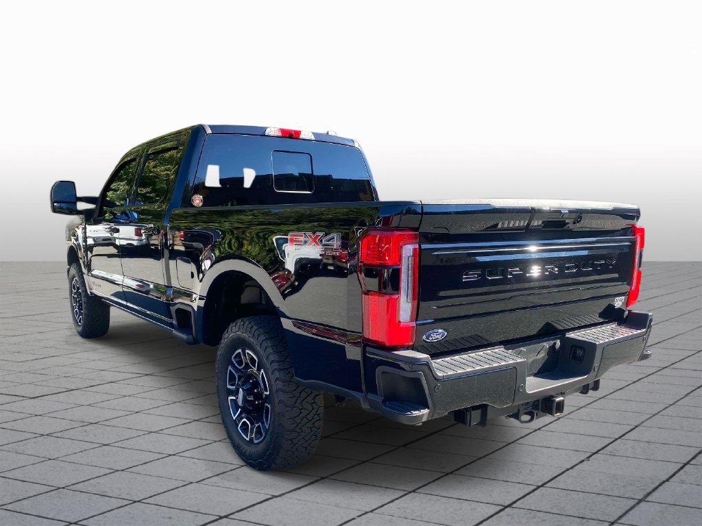 Used 2025 Ford F250 Platinum AWD/4WD image 5