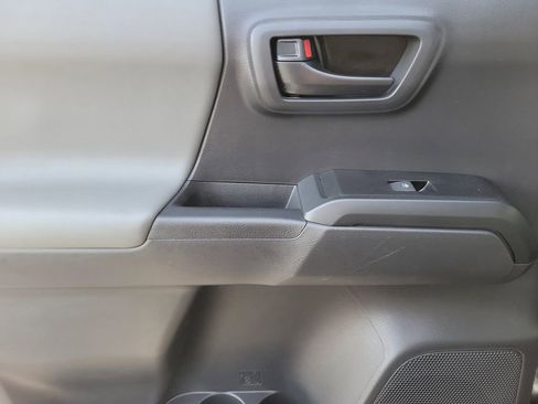 Used 2023 Toyota Tacoma SR image 9