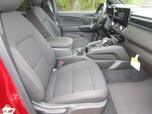 New 2026 GMC Canyon Elevation w/ Convenience Package image 28