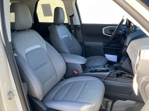 New 2025 Ford Bronco Sport Badlands image 44