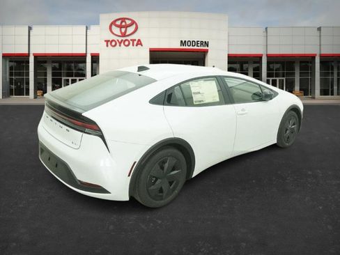 New 2026 Toyota Prius LE image 22