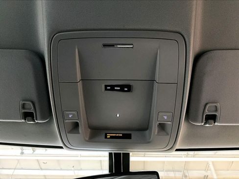 Used 2019 Chevrolet Silverado 1500 LT w/ All Star Edition AWD/4WD image 22