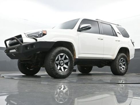 Used 2019 Toyota 4Runner TRD Off-Road Premium image 12