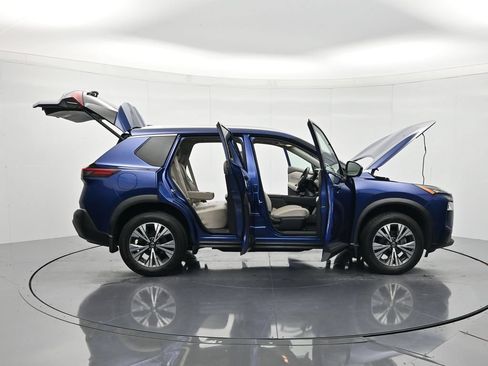 Certified 2021 Nissan Rogue SV w/ Premium Package AWD/4WD image 48