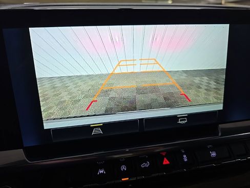 Used 2024 Chevrolet Silverado 1500 LT image 23