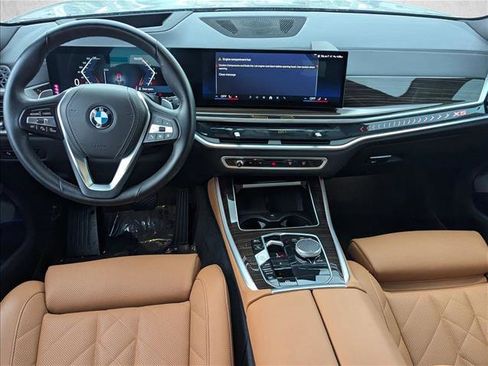 Certified 2024 BMW X5 xDrive40i w/ Premium Package image 19