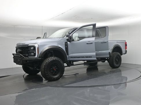 New 2026 Ford F250 Lariat w/ Black Appearance Package AWD/4WD image 34