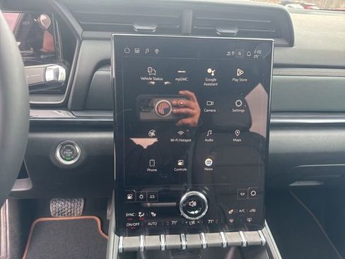 New 2026 GMC Terrain AT4 AWD/4WD image 18