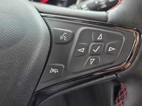 Certified 2023 Chevrolet Equinox RS w/ RS Leather Package FWD image 34
