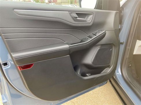 New 2026 Ford Escape Active image 12