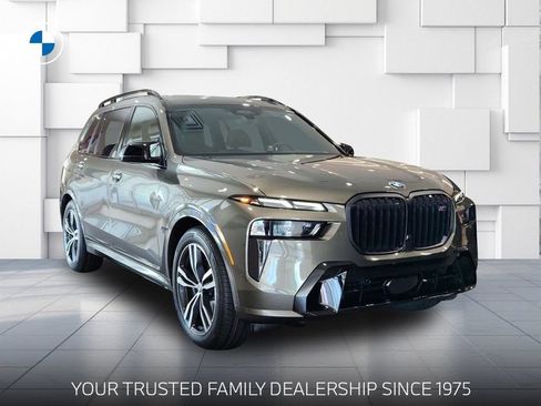 Used 2025 BMW X7 M60i AWD/4WD image 1