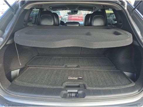 Used 2019 Nissan Rogue Sport SL image 10