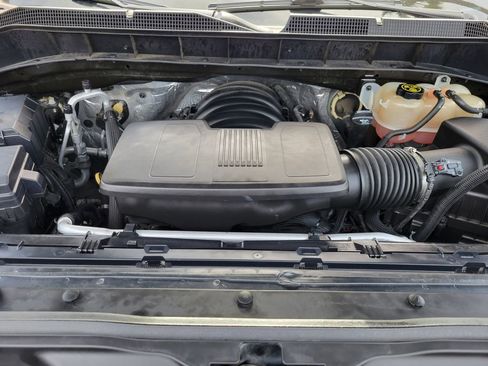 Used 2020 Chevrolet Silverado 1500 Custom Trail Boss w/ Custom Convenience Package image 24