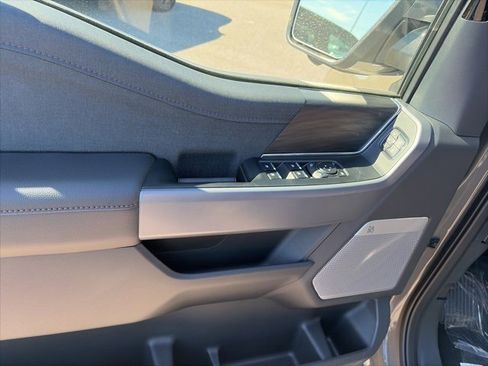 New 2025 Ford F150 Lariat w/ Equipment Group 502A High image 17