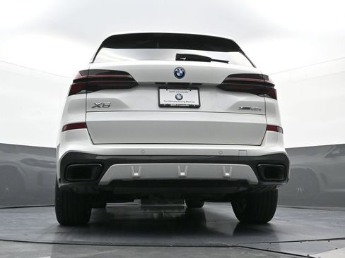 Used 2024 BMW X5 xDrive50e w/ Executive Package image 28