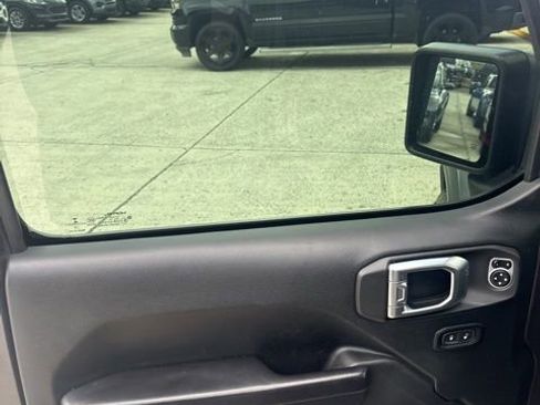 Used 2019 Jeep Wrangler Unlimited Sport S image 15