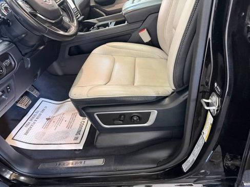 Used 2022 RAM 1500 Limited AWD/4WD image 18