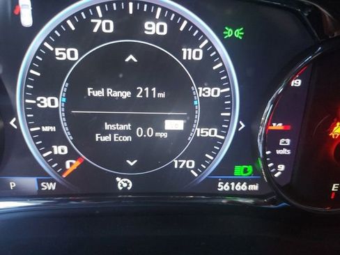 Used 2022 GMC Acadia AT4 w/ Technology Package AWD/4WD image 23