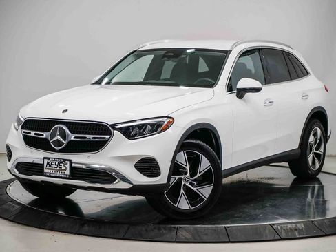 Certified 2024 Mercedes-Benz GLC 300 image 1