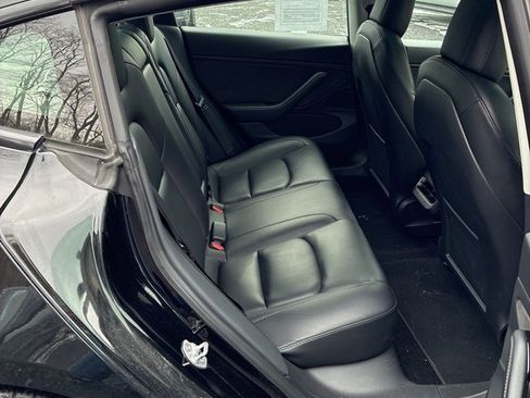 Used 2020 Tesla Model 3 Long Range image 9