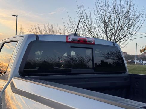 Used 2025 GMC Canyon Elevation w/ Convenience Package image 21