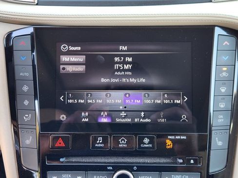 Certified 2020 INFINITI QX50 Luxe w/ Navigation Package AWD/4WD image 9