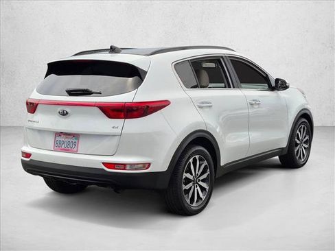Used 2018 Kia Sportage EX w/ EX Premium Package FWD image 6