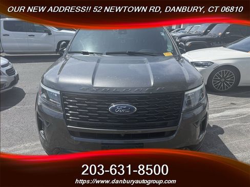 Used 2018 Ford Explorer Sport w/ Equipment Group 401A AWD/4WD image 8