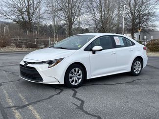Used 2024 Toyota Corolla LE video 1