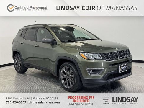 Certified 2021 Jeep Compass Latitude FWD image 1