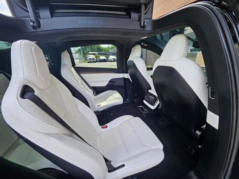 Used 2022 Tesla Model X AWD/4WD image 70