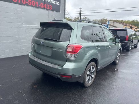 Used 2018 Subaru Forester 2.5i Premium w/ All-Weather Package AWD/4WD image 8