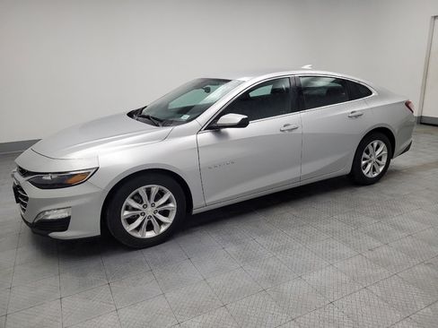 Used 2022 Chevrolet Malibu LT image 2