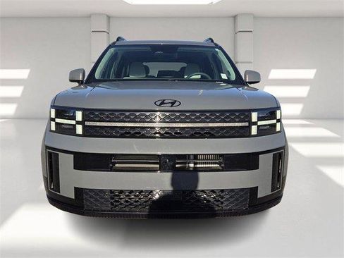 Used 2025 Hyundai Santa Fe Calligraphy image 8