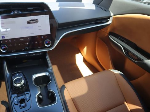 Used 2024 Lexus RZ 450e Premium w/ Accessory Package (A2) image 12