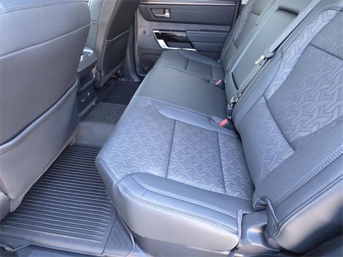 Used 2023 Toyota Tundra Limited image 9