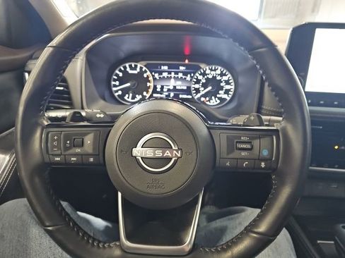 Certified 2023 Nissan Rogue SL w/ SL Premium Package image 12