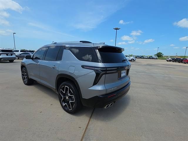 Used 2025 Chevrolet Traverse High Country w/ LPO, Floor Liner Package FWD image 6