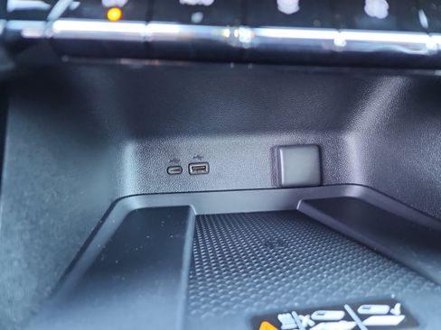 New 2026 Chevrolet Traverse LT w/ Driver Confidence Package image 20