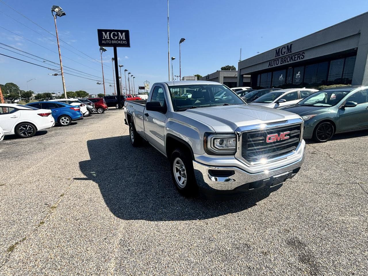 Used 2018 GMC Sierra 1500 2WD Regular Cab image 42