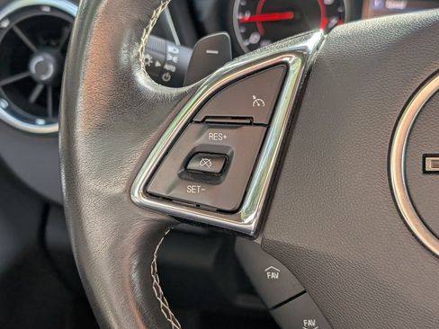 Used 2023 Chevrolet Camaro LT w/ Technology Package RWD image 19