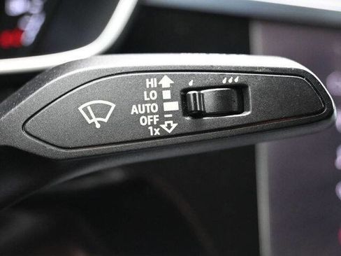 Used 2021 Audi Q3 2.0T Premium w/ Convenience Package image 21