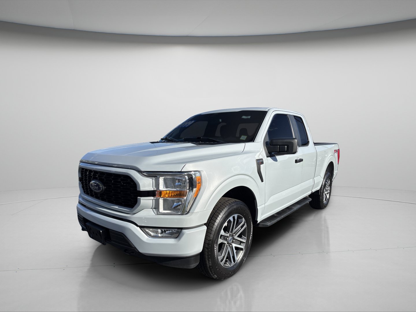 Used 2021 Ford F150 XL w/ Equipment Group 101A High AWD/4WD image 2