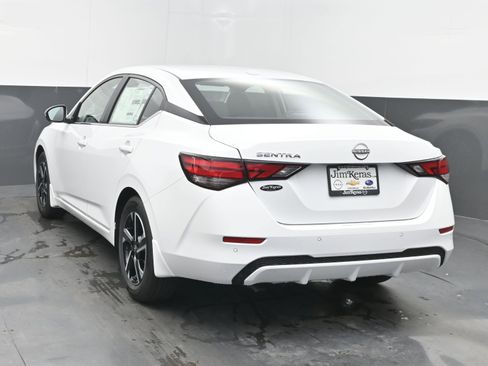 New 2025 Nissan Sentra SV w/ All-Weather Package image 6