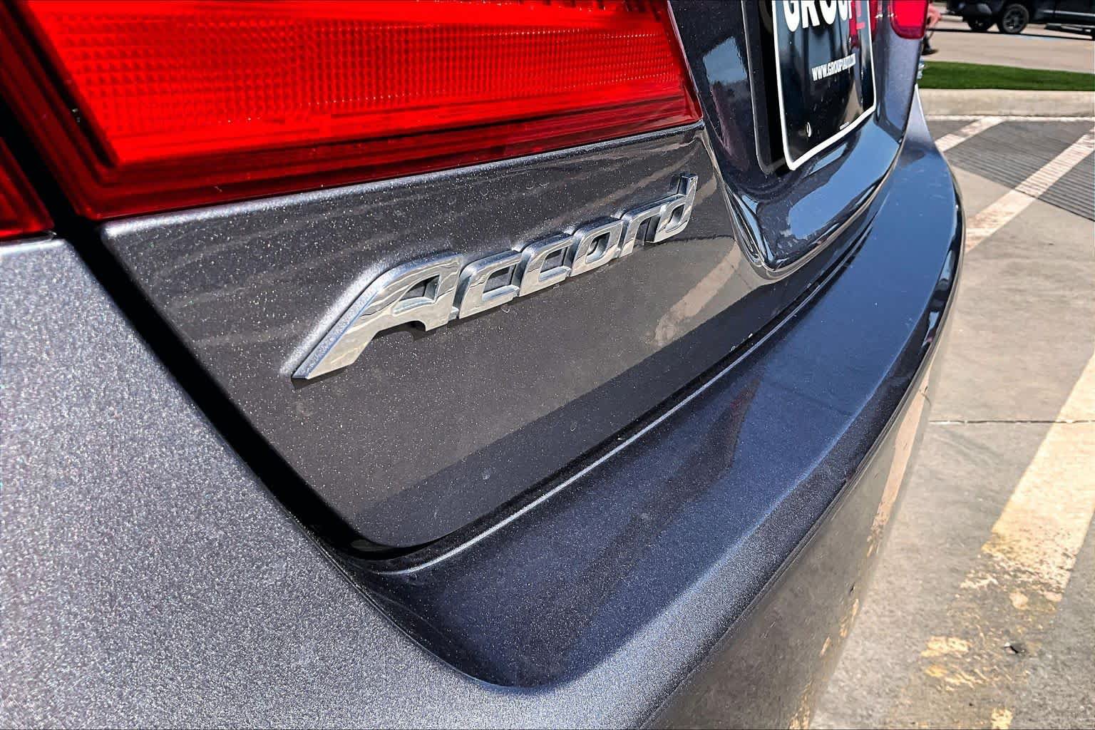 Used 2015 Honda Accord Sport image 31