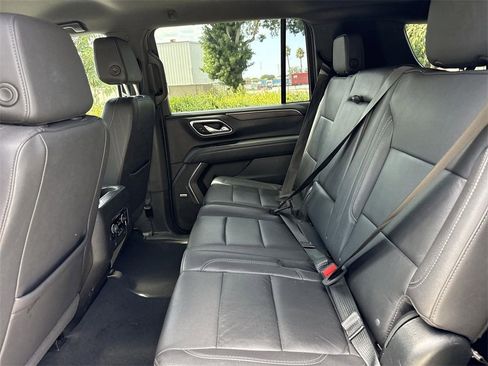 Used 2023 Chevrolet Suburban LT image 23