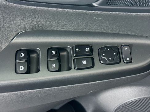 Used 2023 Hyundai Kona SEL AWD/4WD image 24
