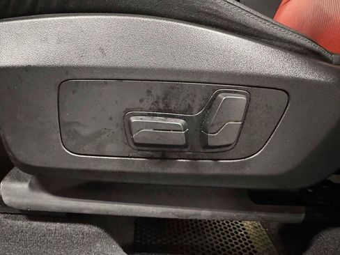 Used 2023 BMW X1 xDrive28i w/ M Sport Package image 14