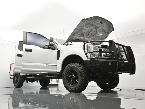 Used 2019 Ford F250 XLT AWD/4WD image 49